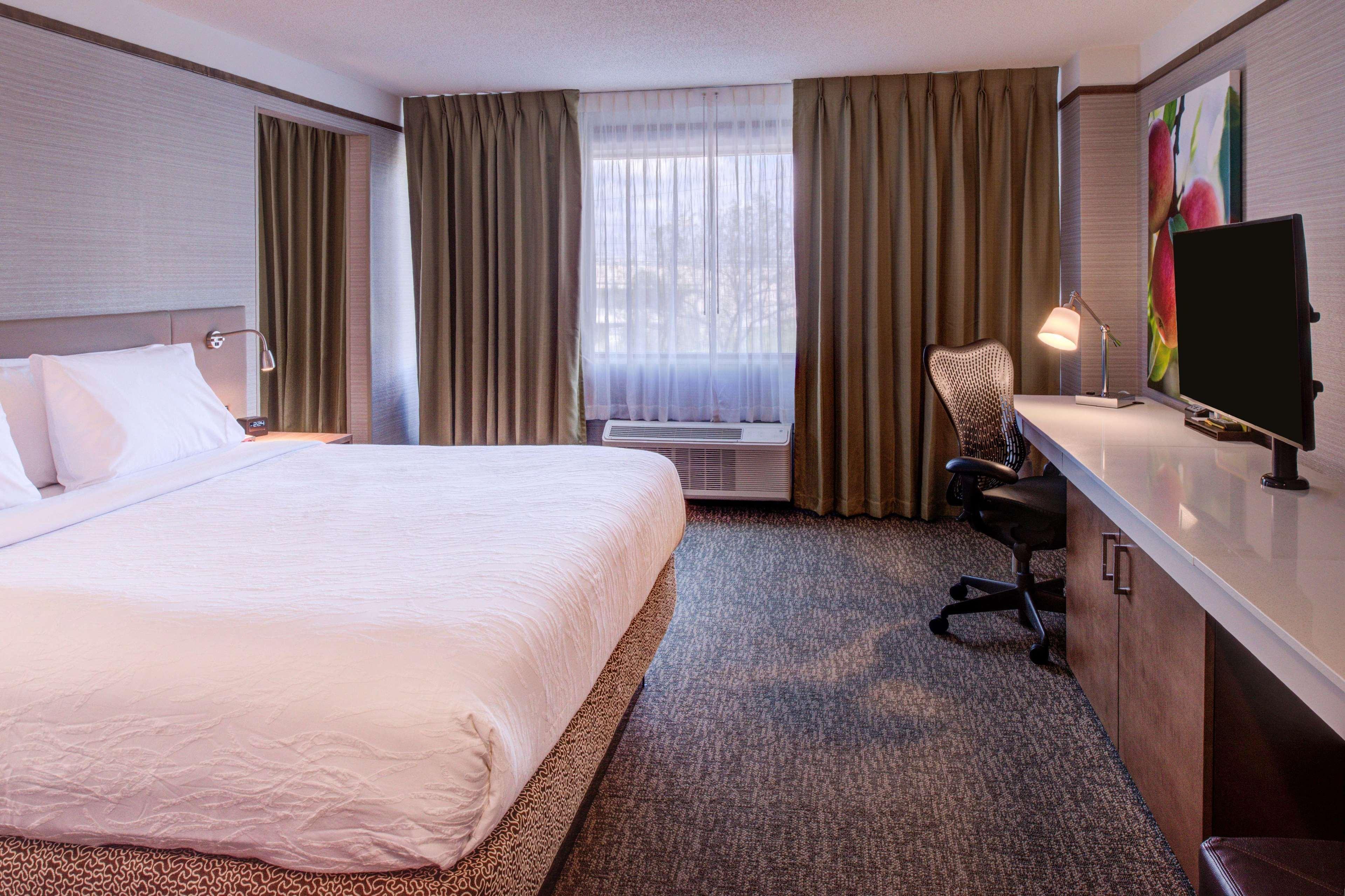Hilton Garden Inn Detroit Саутфилд Экстерьер фото