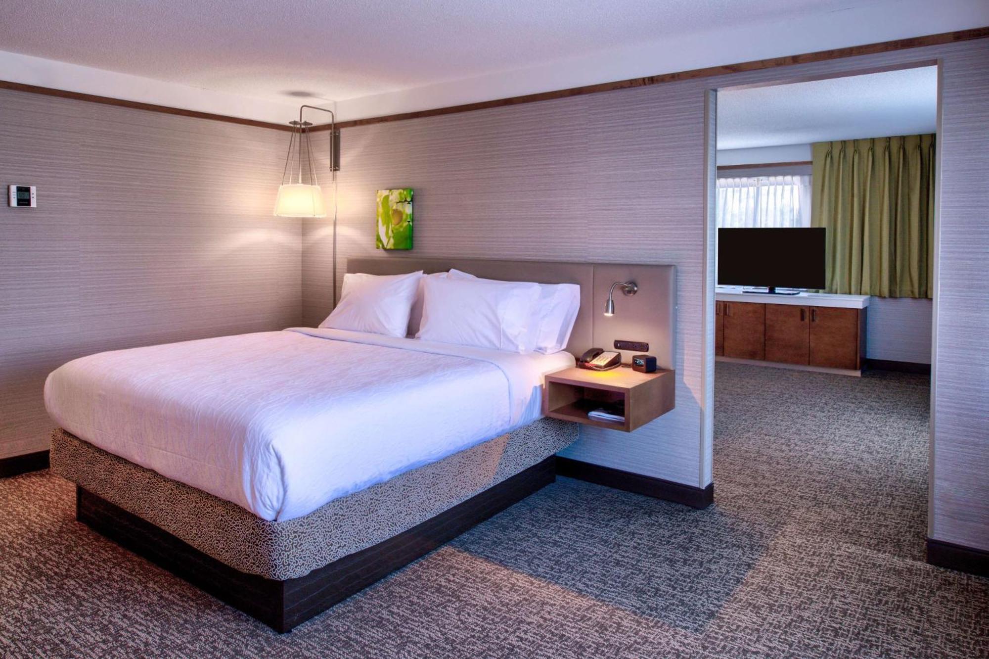 Hilton Garden Inn Detroit Саутфилд Экстерьер фото